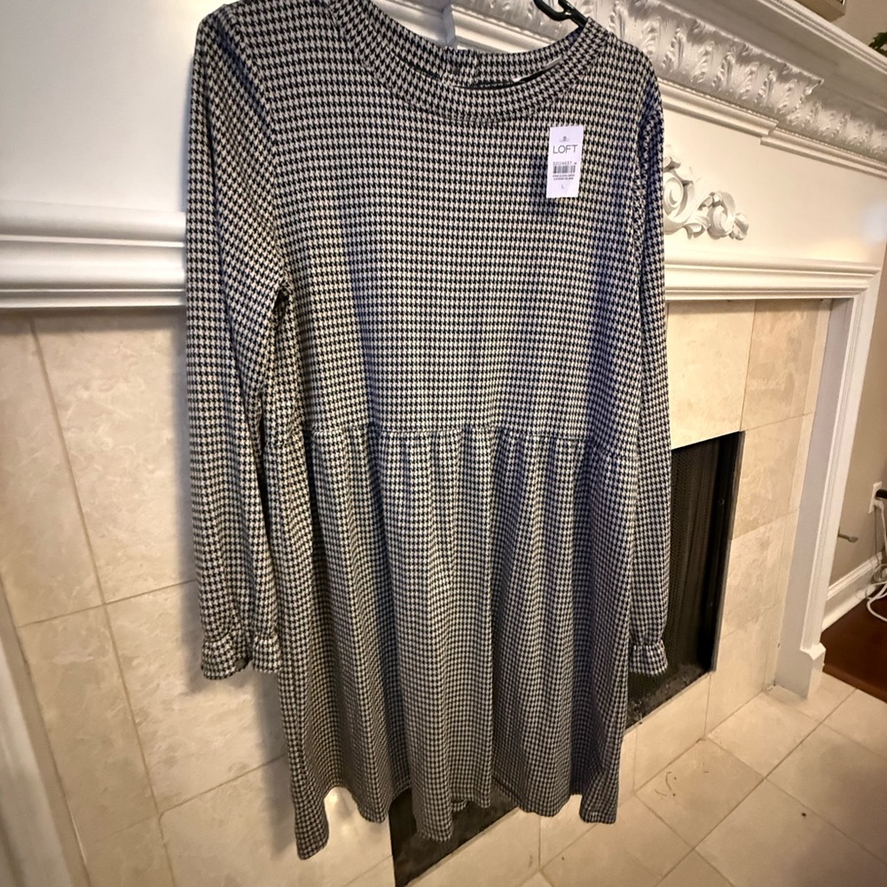 NEW WITH TAGS Loft dress - black and white houndstooth -
